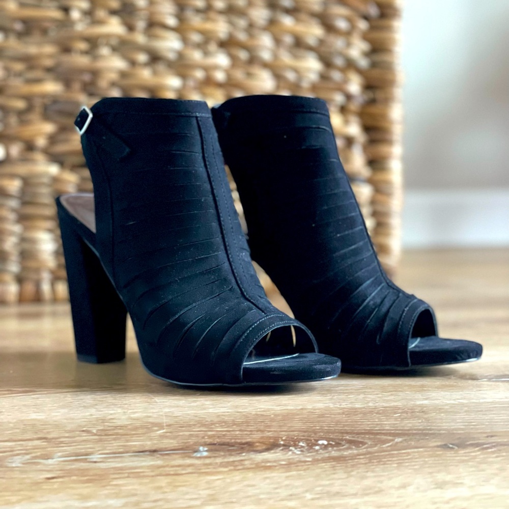 shoes “Carlos” by Carlos Santana